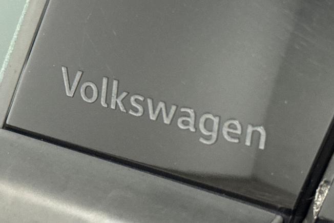 VOLKSWAGEN Golf Photo 34