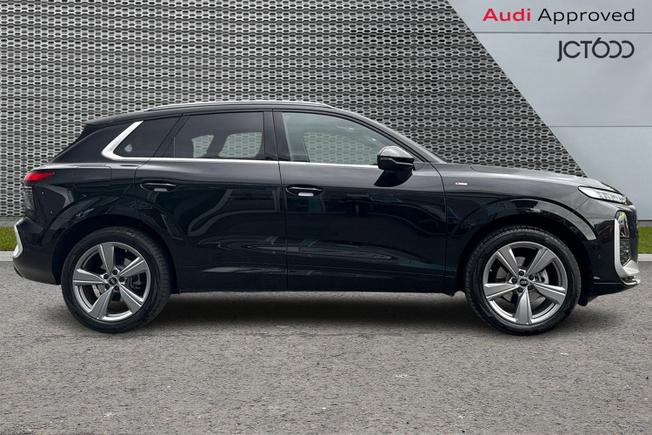 Audi Q3 Photo 4