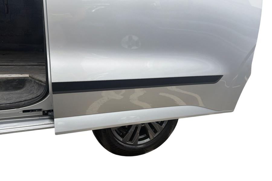 Ford TRANSIT CUSTOM Photo autoimg-d084a37ee90a841dcbd72c63485ce646f77f3391.jpg