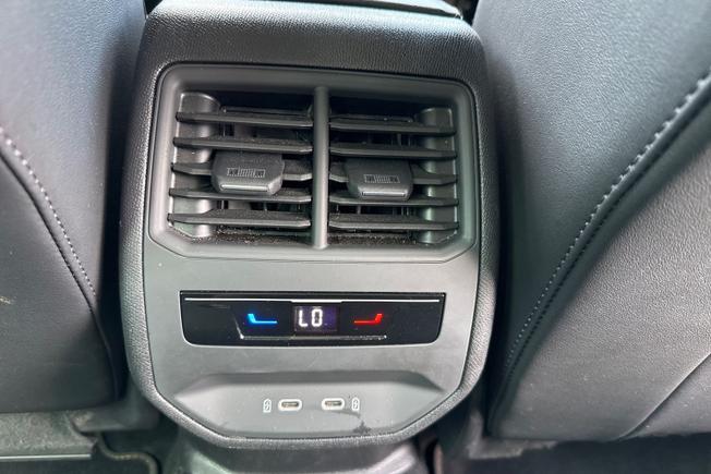 CUPRA Leon Photo 41