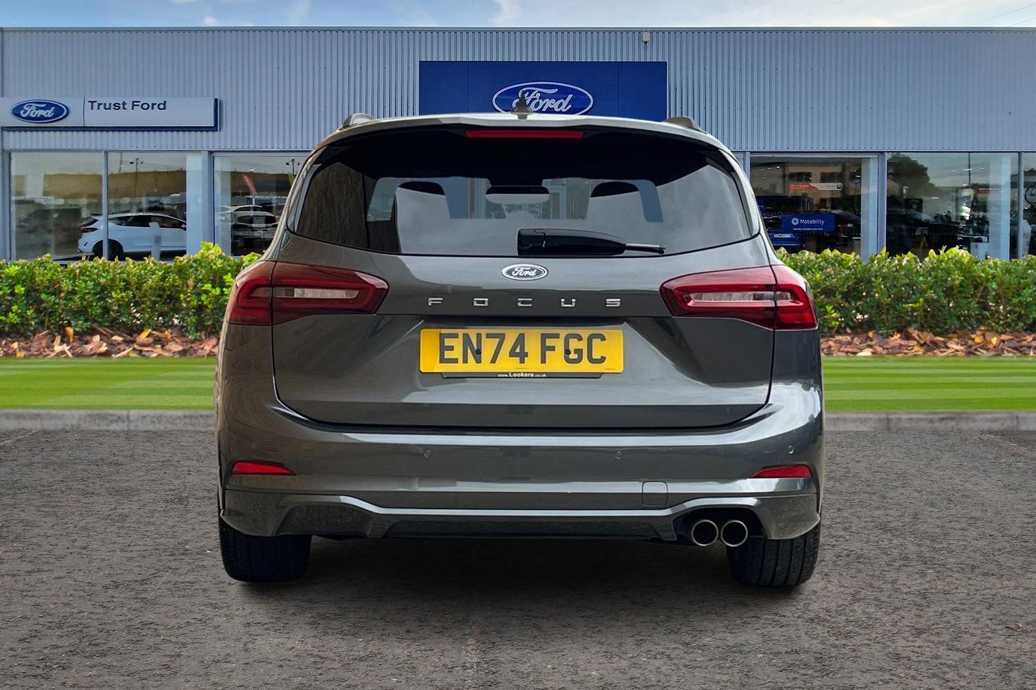 Ford FOCUS Photo 6