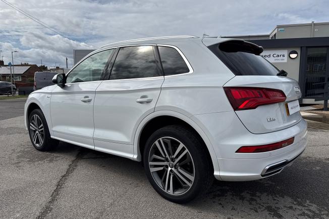 AUDI Q5 Photo 27
