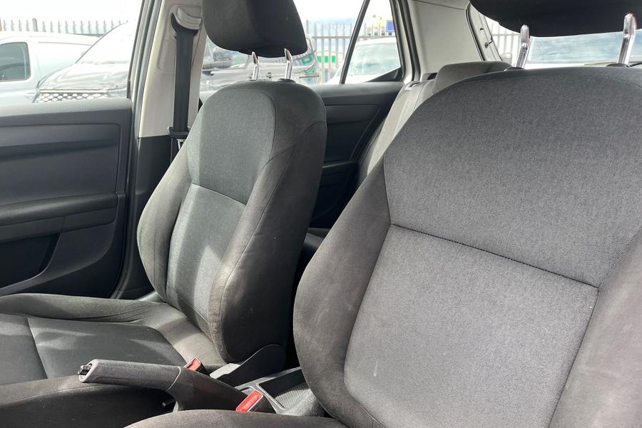 Skoda FABIA Photo autoimg-d08e02e0ef3ace7323276ab5bdf1837ee63817ba.jpg