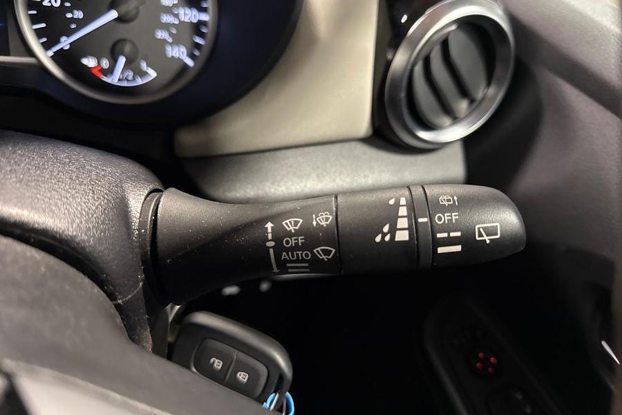 Nissan MICRA Photo autoimg-d090edf90e5025cb2814d56e60d2db799480cf3a.jpg