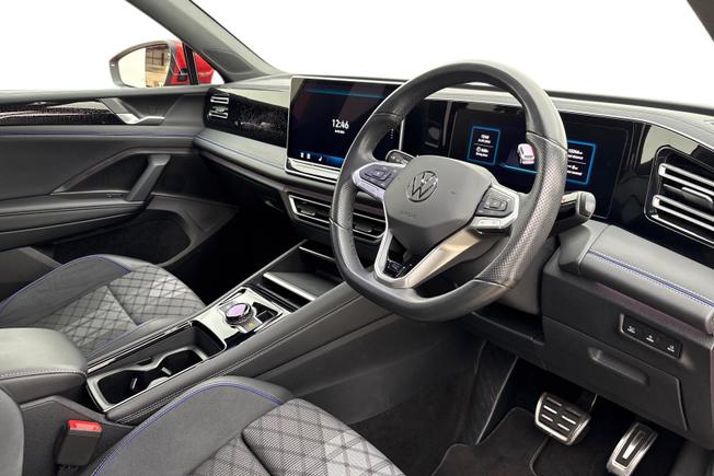VOLKSWAGEN Tiguan Photo 6