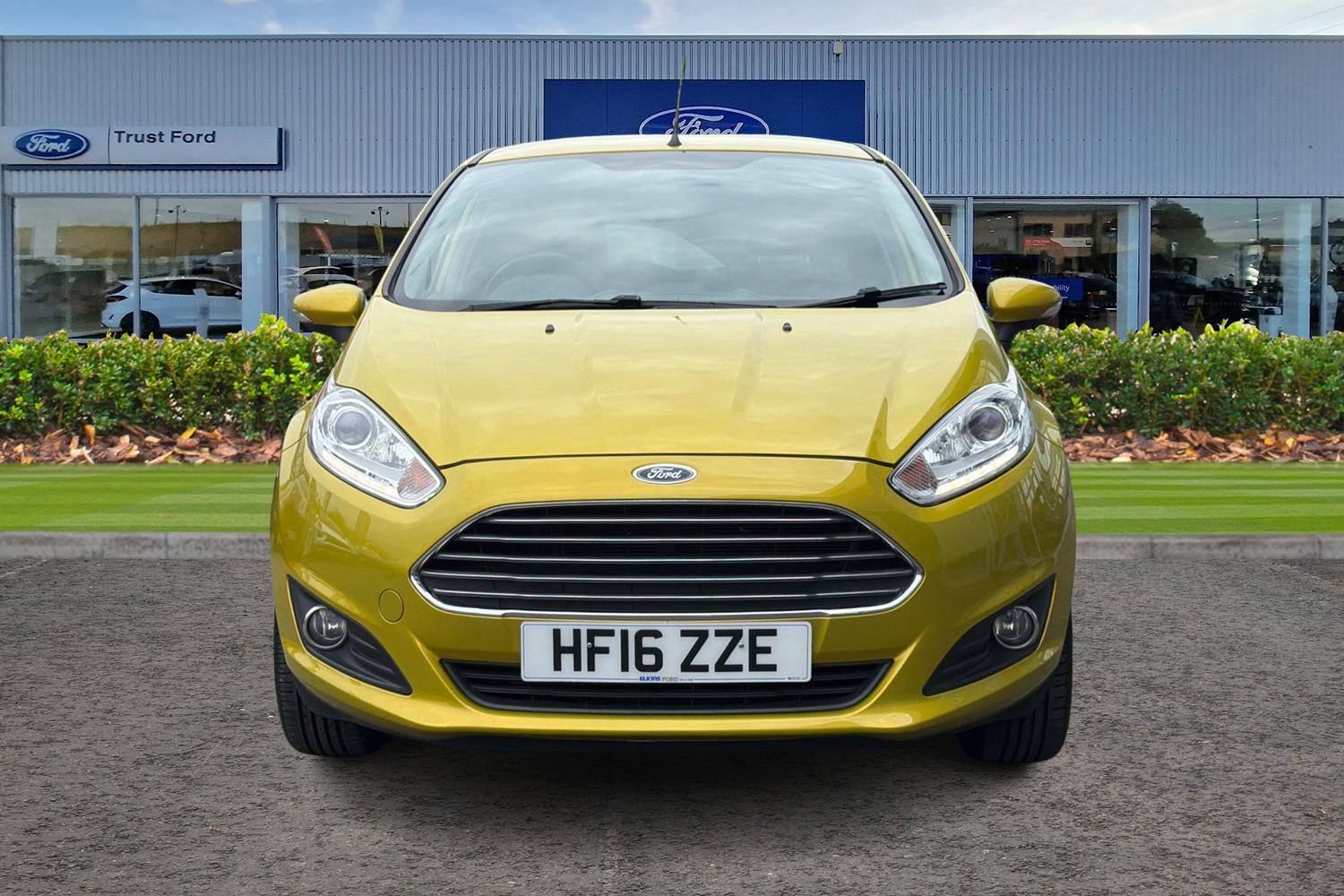 Ford FIESTA Photo 5