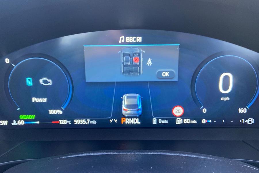 Ford KUGA Photo autoimg-d097c79fe5b688a4b21304275fba9d3091c0c368.jpg