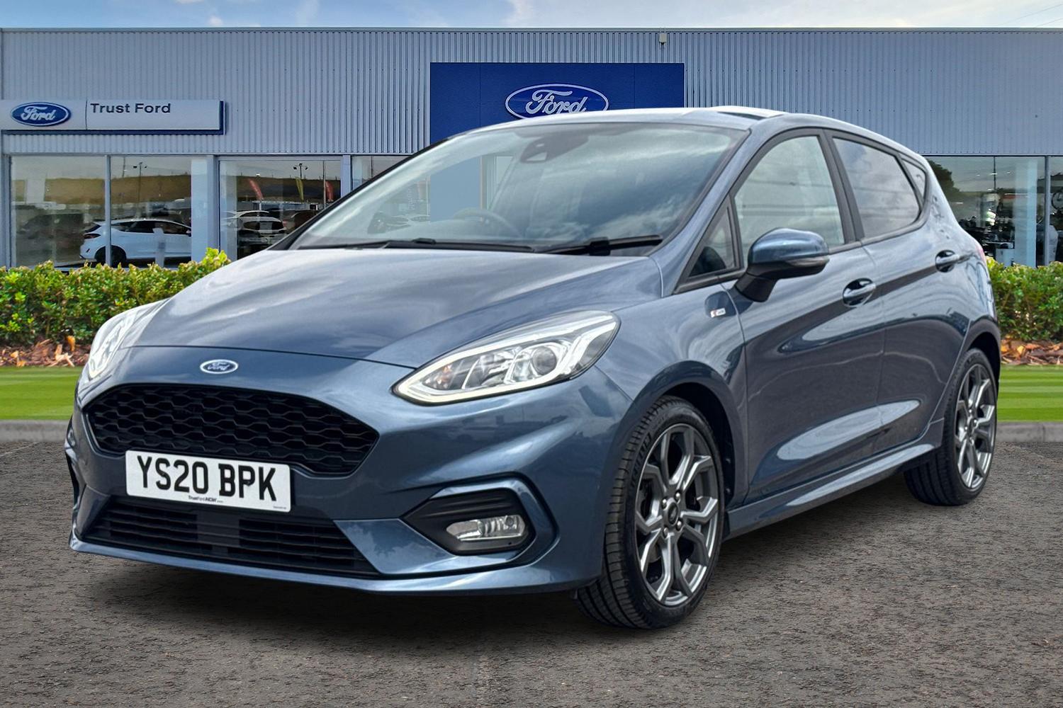 Ford Fiesta Photo 4