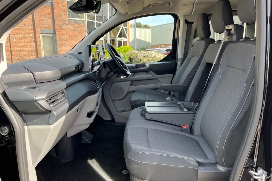 Used FORD TRANSIT CUSTOM WR75ZBE 34