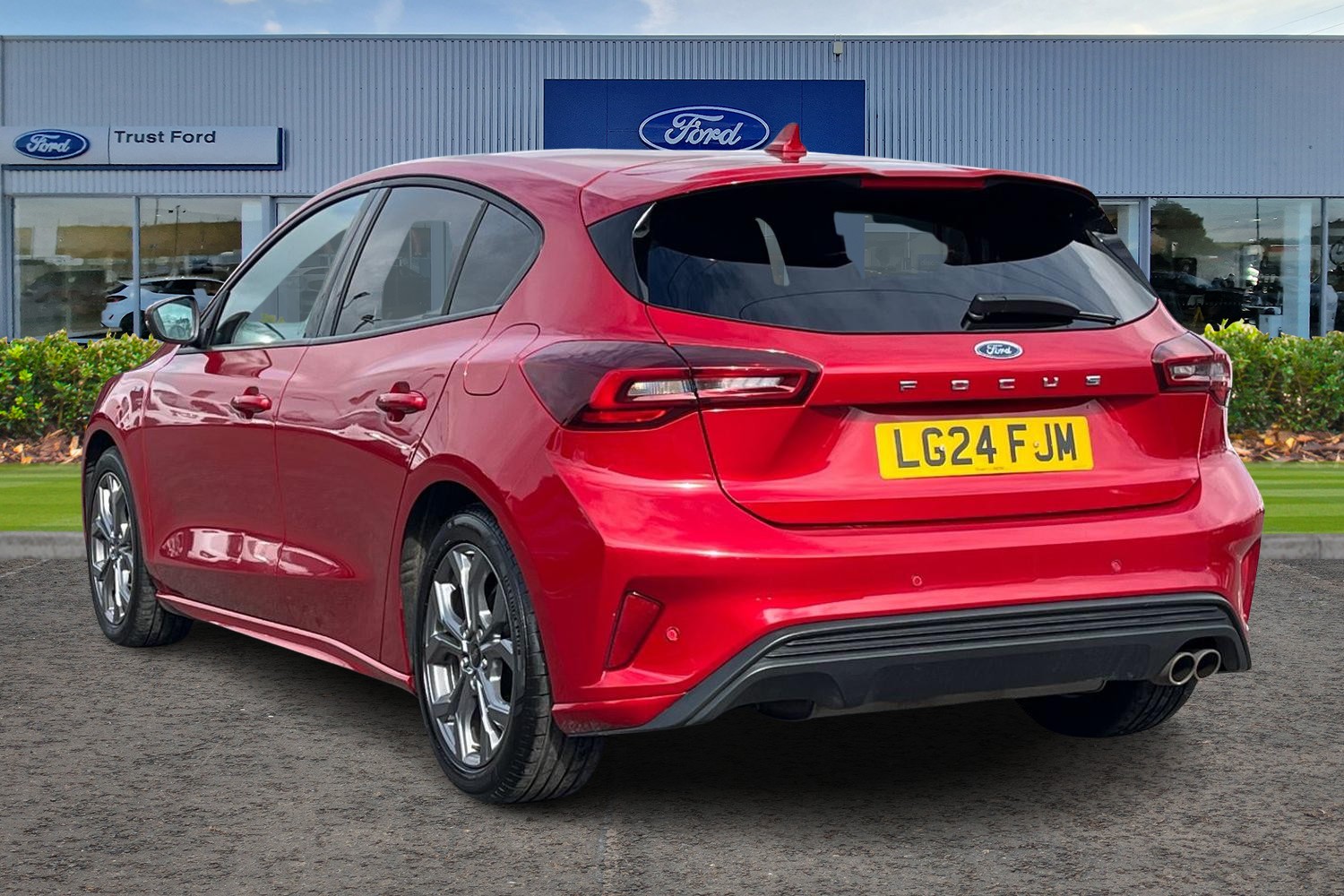 Ford FOCUS Photo 1