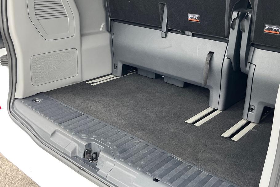 Used Ford TOURNEO CUSTOM YP24MXD 5