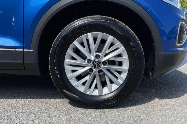 VOLKSWAGEN T-Roc Photo 5