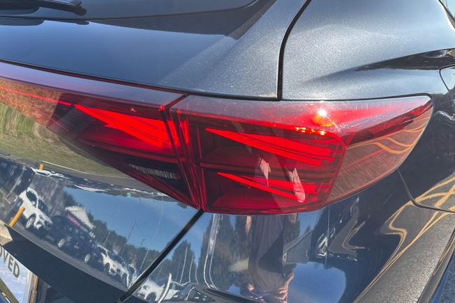 CUPRA Formentor Photo 18