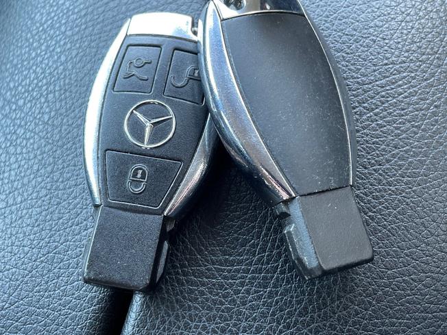 MERCEDES-BENZ Glc Photo 53