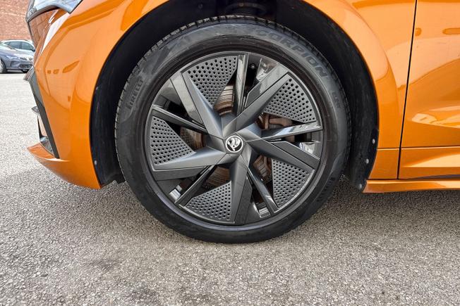 ŠKODA Enyaq Photo 26