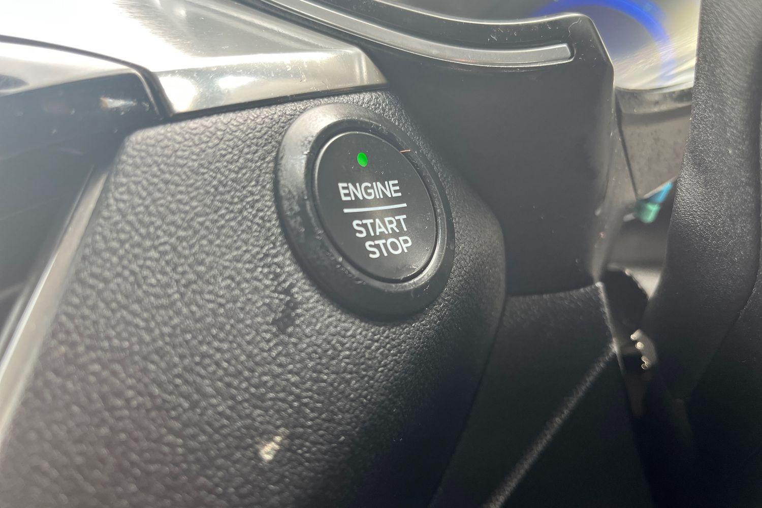 Ford KUGA Photo 37