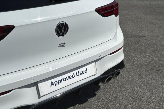 VOLKSWAGEN Golf Photo 21