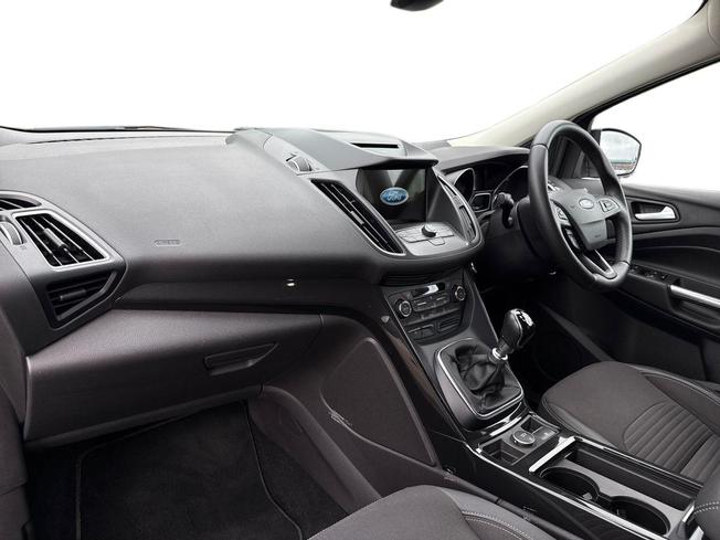 FORD Kuga Photo 2