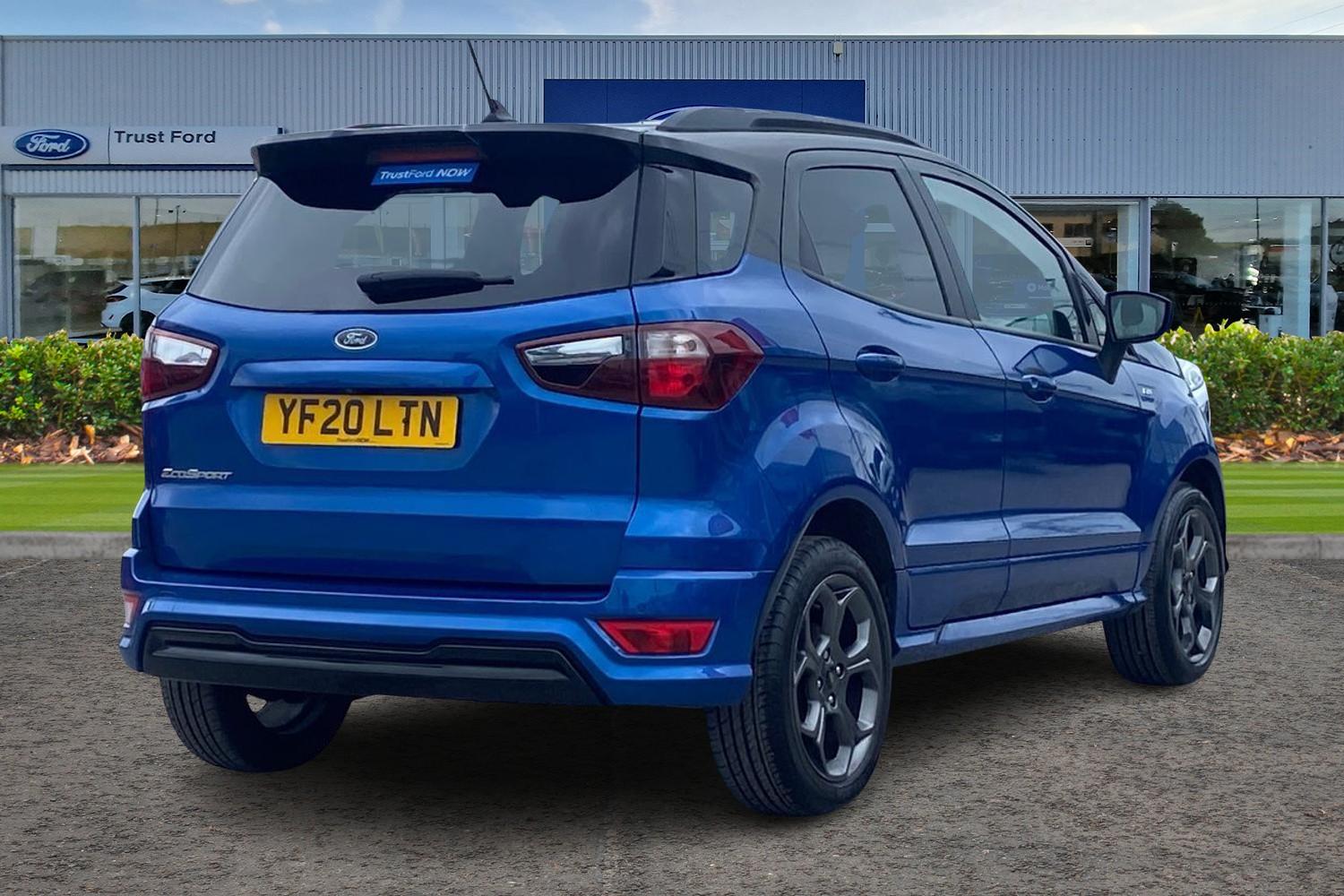 Ford ECOSPORT Photo 3