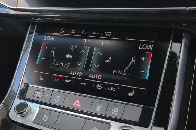 Audi Q7 Photo 25