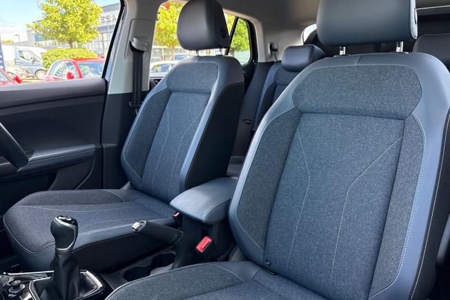 VOLKSWAGEN T-Cross Photo 21