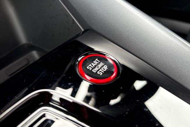 Audi RS3 Photo 45