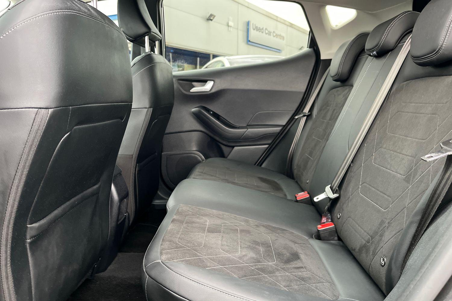 Ford Fiesta Photo 19