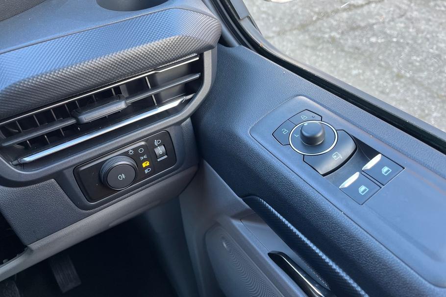 Used Ford TRANSIT CUSTOM 30