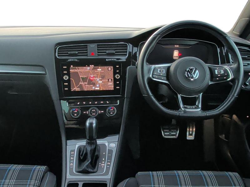 Used Volkswagen Golf NV20MSU 11