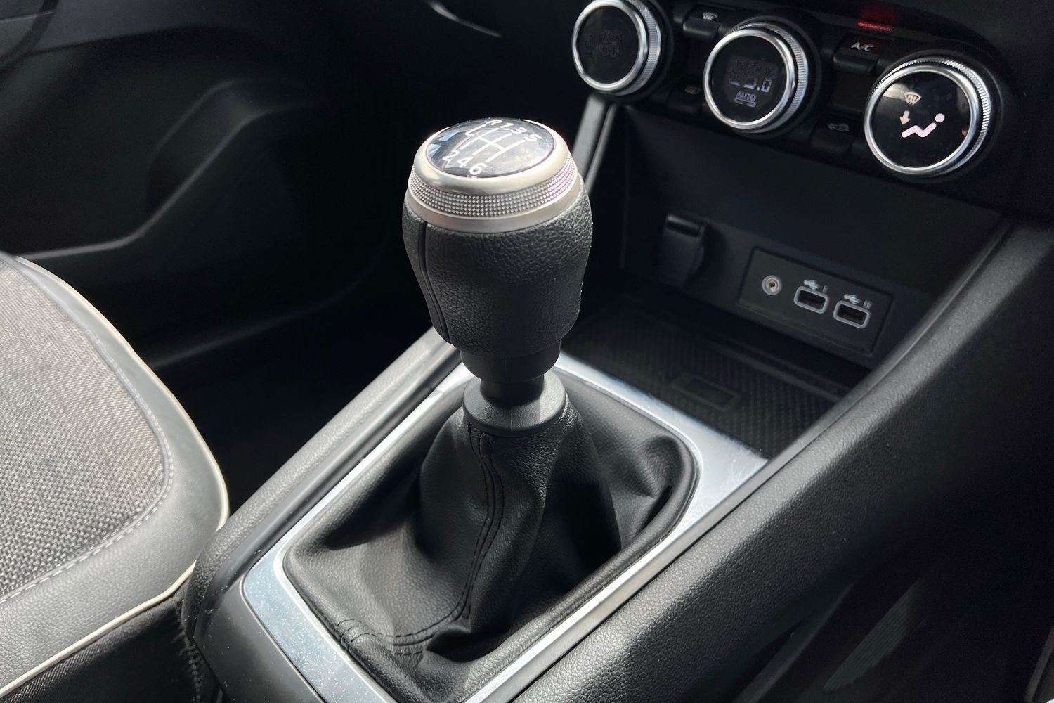 Renault Captur Photo 27