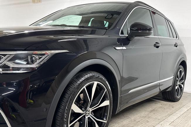 VOLKSWAGEN Tiguan Photo 40