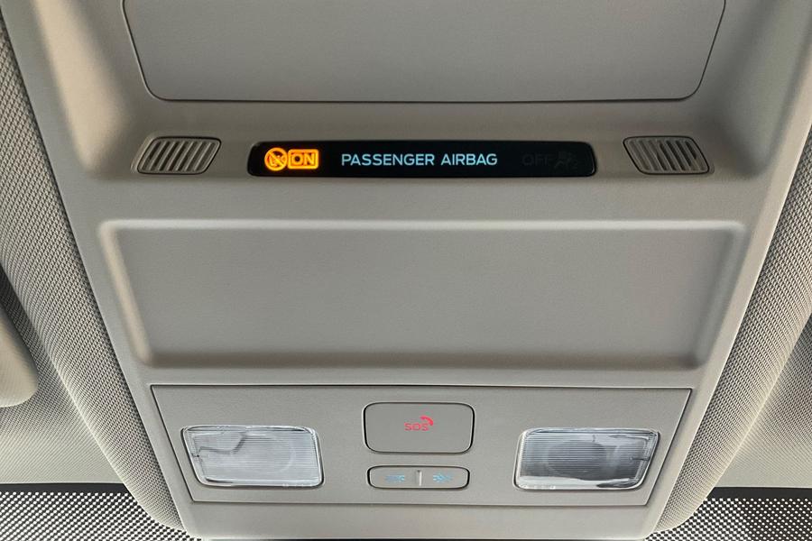 Ford TOURNEO CUSTOM Photo autoimg-d0d568b4a3599936594ea4e61ced8051a1429896.jpg