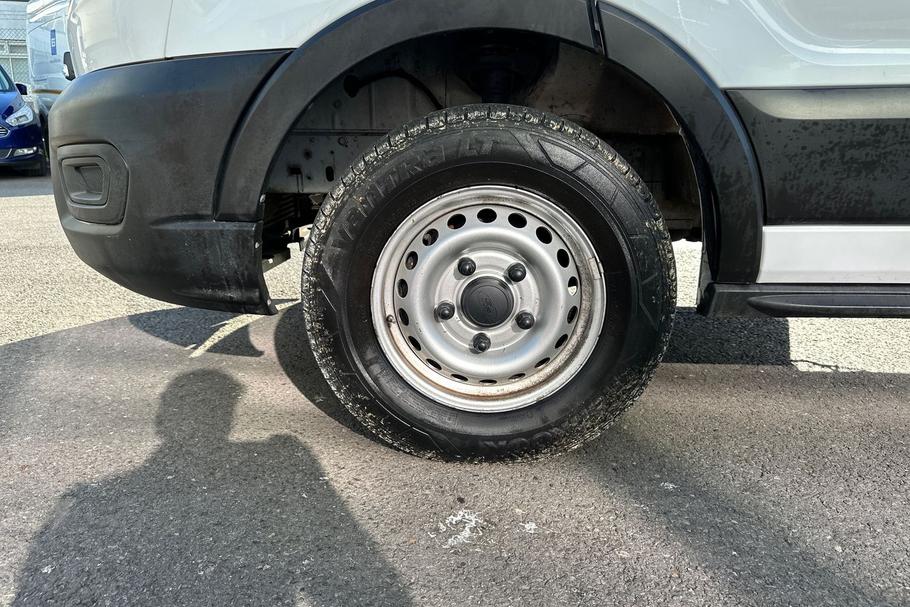 Used FORD TRANSIT WV23YPE 15