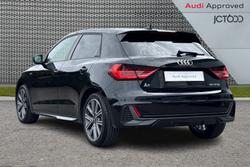AUDI A1 Photo 3