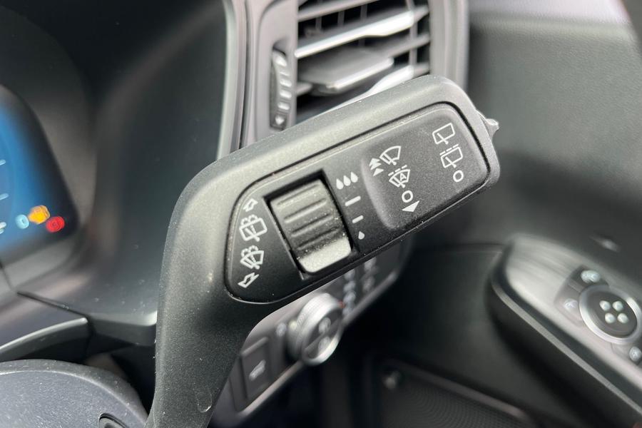 Ford Kuga Photo autoimg-d0dd2d79d8962b64e0dcba41e5e244d542a8e032.jpg