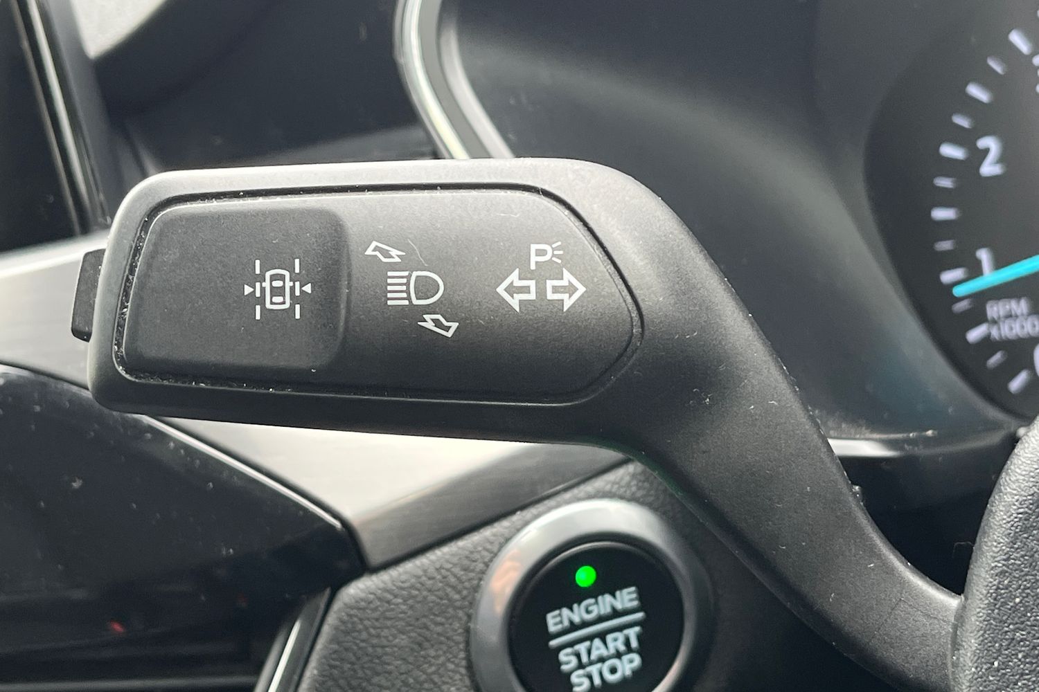 Ford KUGA Photo 13
