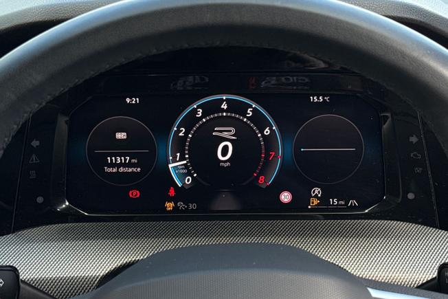 VOLKSWAGEN Golf Photo 28