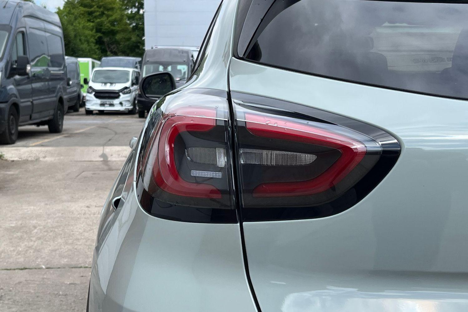 Ford PUMA Photo 24
