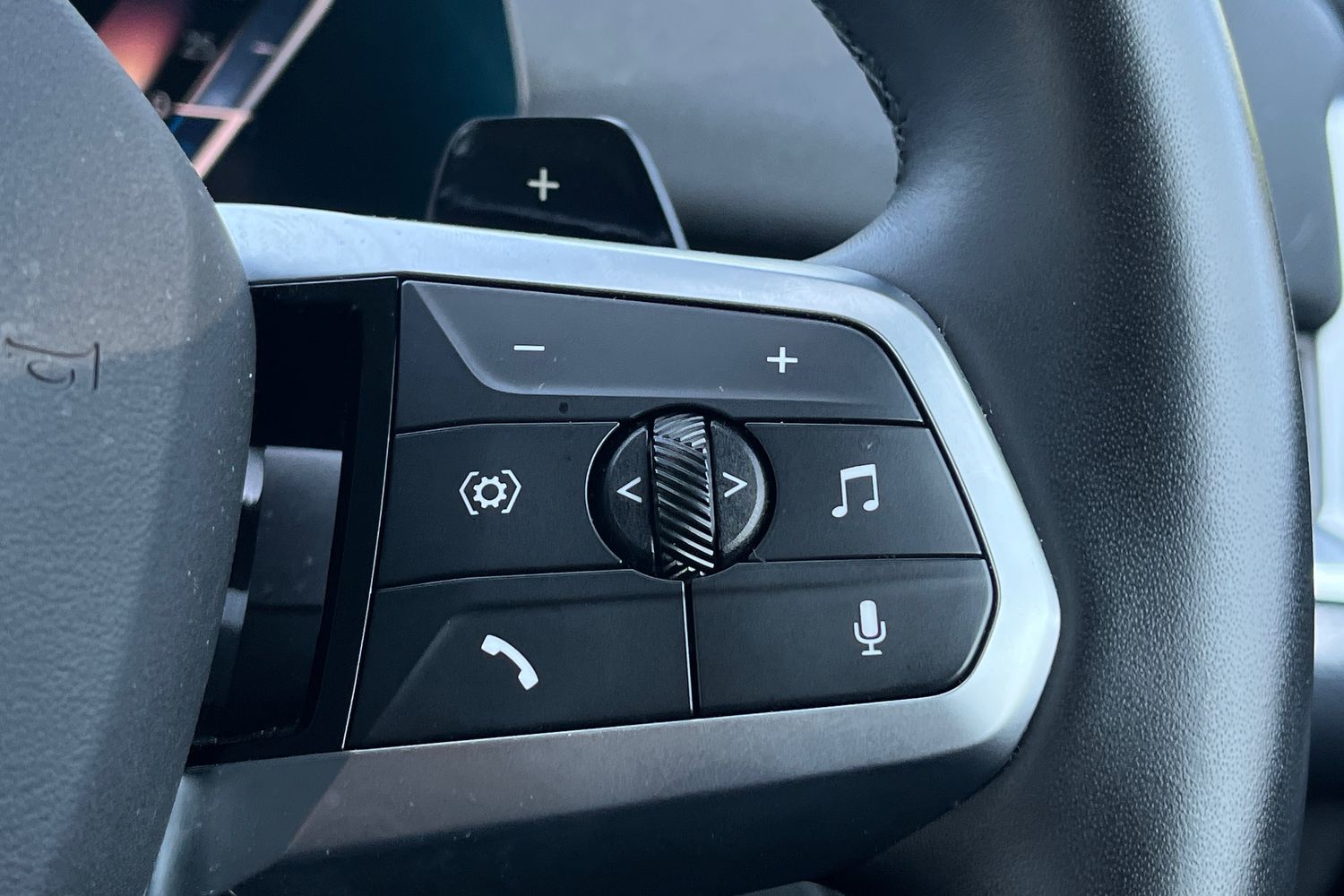 BMW 2 Series Photo 37