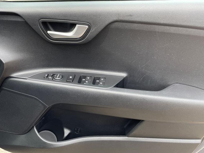 KIA Rio Photo 29
