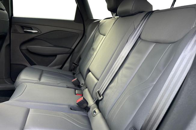 AUDI Q3 Photo 9