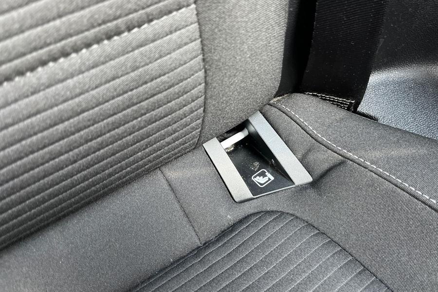 Ford Focus Photo autoimg-d1034b3e5c97e1c191b1cdf8e41fbf48b9bfea18.jpg