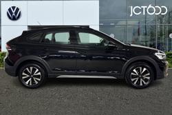 VOLKSWAGEN Taigo Photo 4
