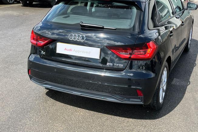 Audi A1 Photo 26