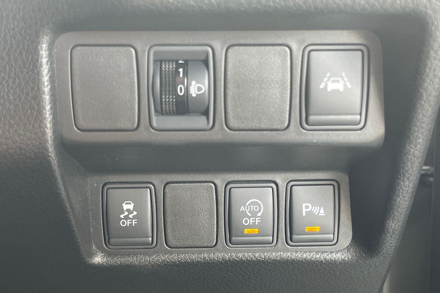 Nissan QASHQAI Photo 36