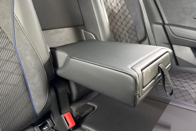 VOLKSWAGEN Tiguan Photo 28