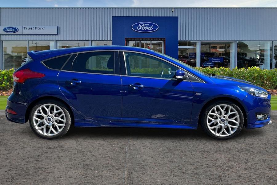 Ford FOCUS Photo autoimg-d11946dd5c4159993e9a649927504ea484d354fe.jpg