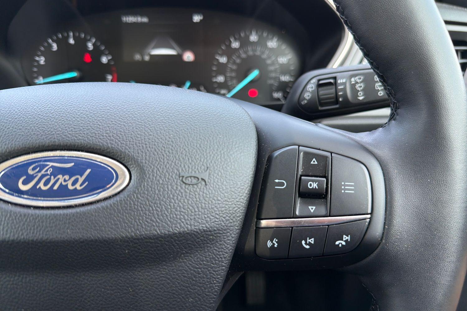 Ford FOCUS Photo 38