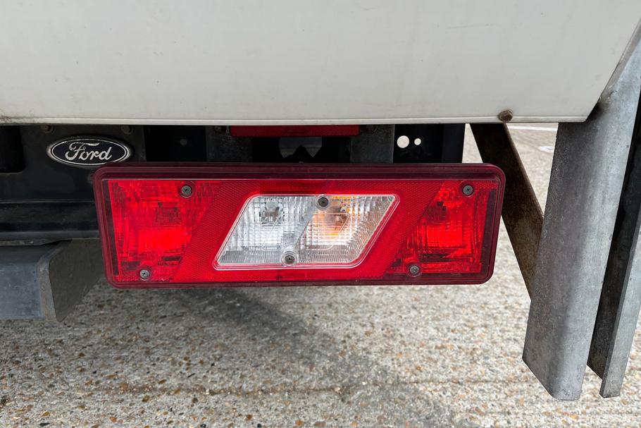 Used FORD TRANSIT MM72YCZ 38