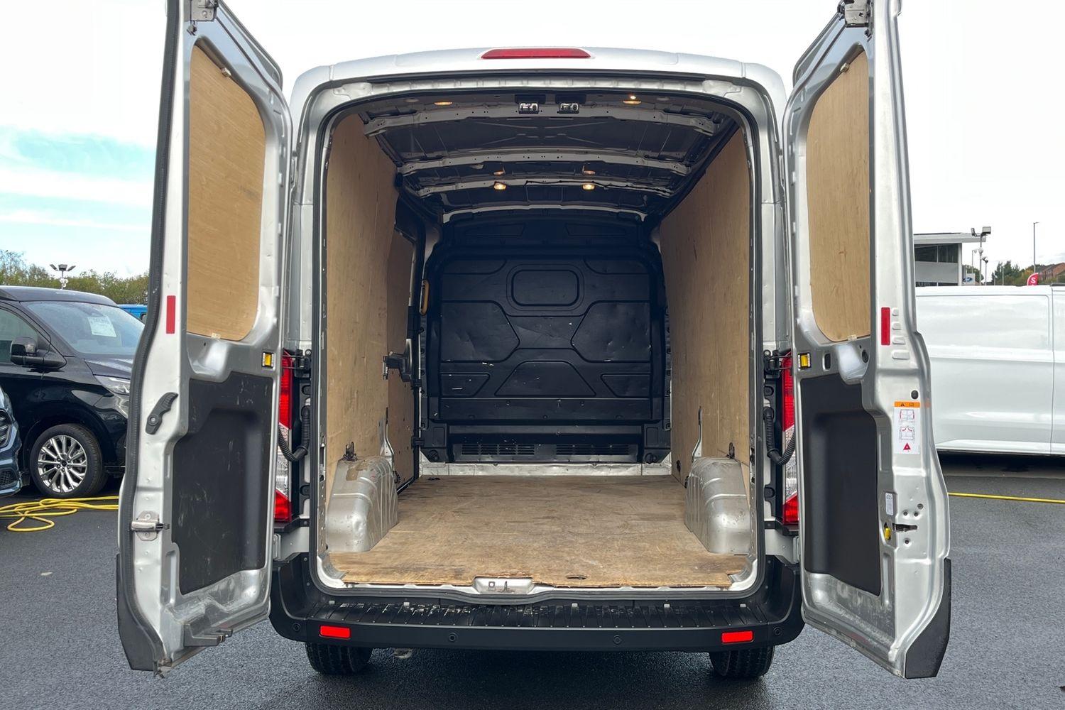 Ford TRANSIT Photo 6